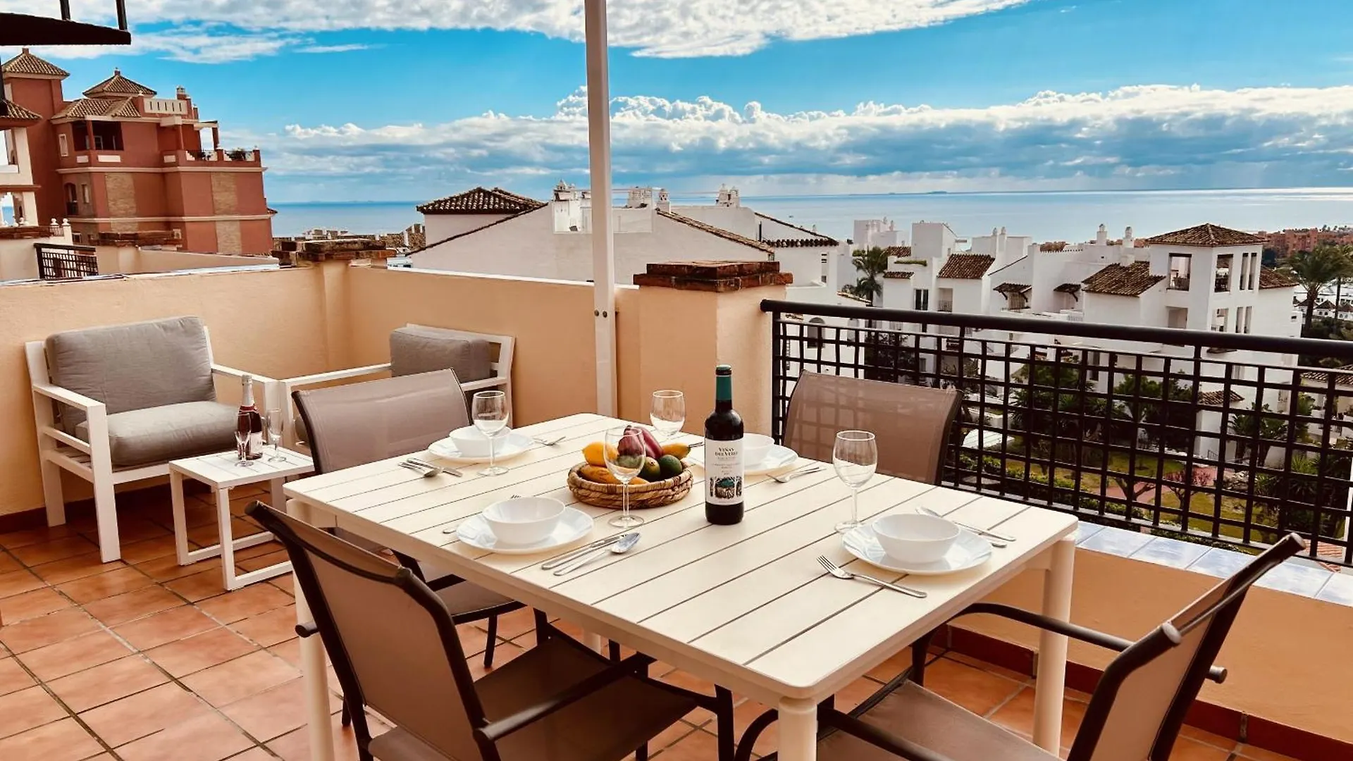 Ferienwohnung Duquesa Regent 2435 Wonderful Seaviews Duplex Manilva Spanien